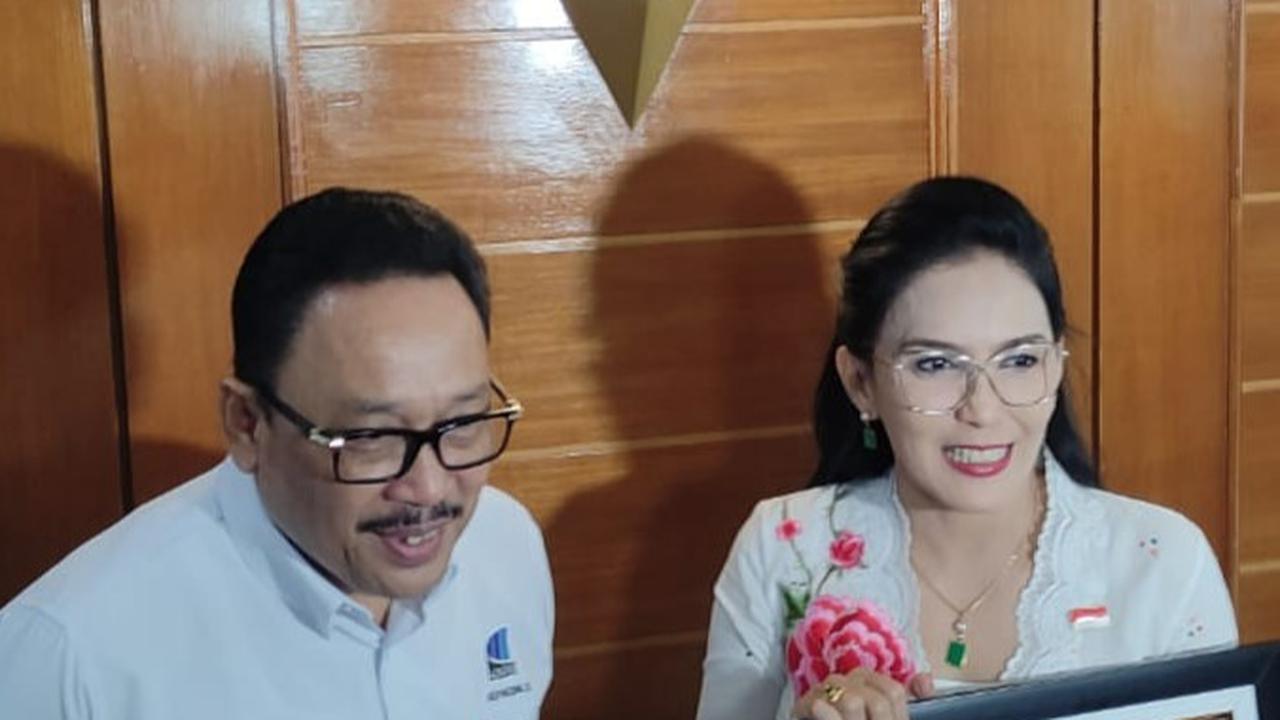 Rieke Diah Pitaloka Serahkan Surat Pencatatan 20 Kekayaan Intelektual ke ANRI, Ini Tujuannya