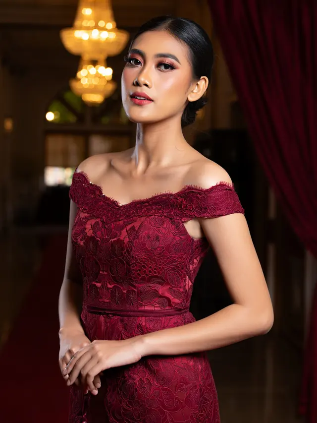 Batik Brokat Glamour Dress