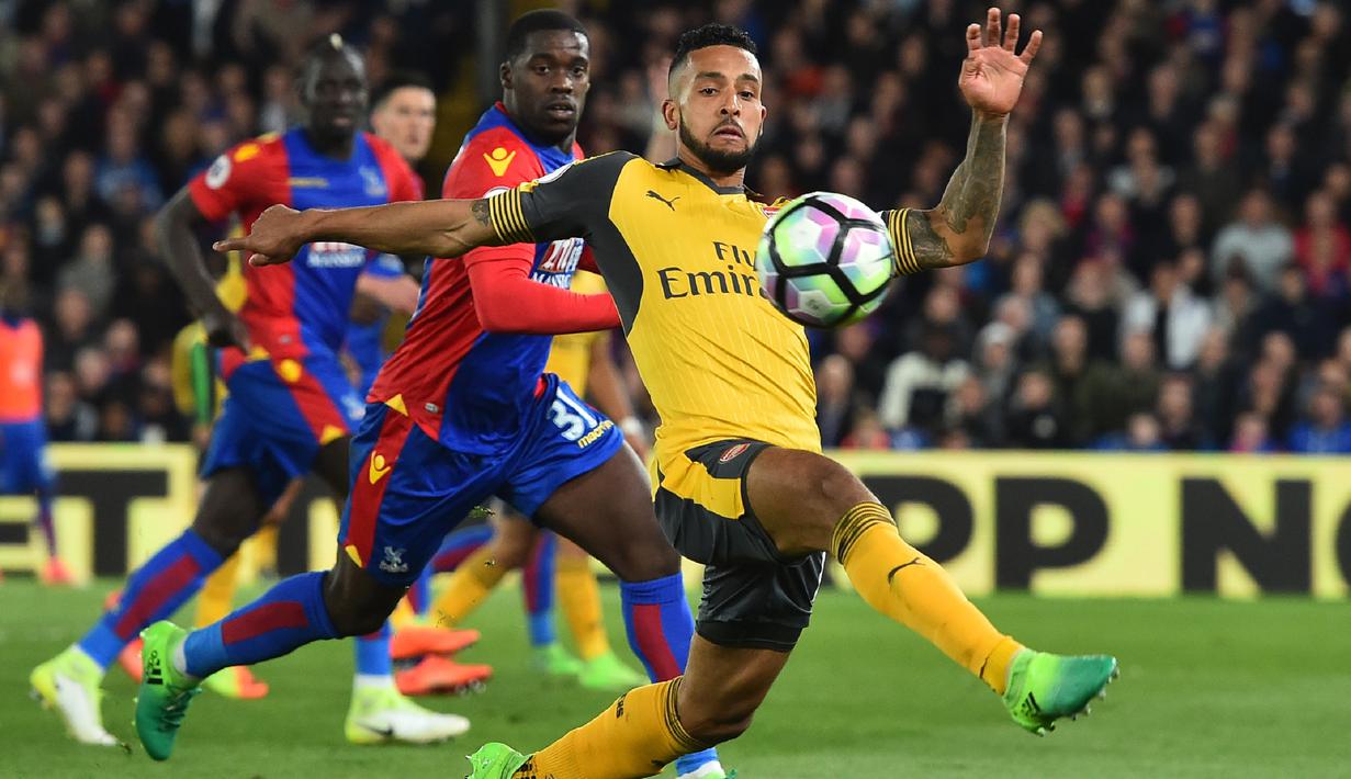 Bersama Arsenal, Theo Walcott mencetak 108 gol dan juga mencetak lima kali hattrick  untuk “The Gunners”. (AFP/Glyn Kirk)