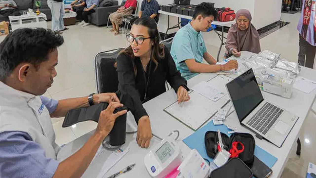 Tak Cuma Pemeriksaan Gratis, Warga Minta Pelayanan Kesehatan buat Lansia & Orang Miskin juga Diperbaiki