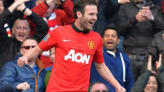 Manchester United vs Norwich City	 4-0