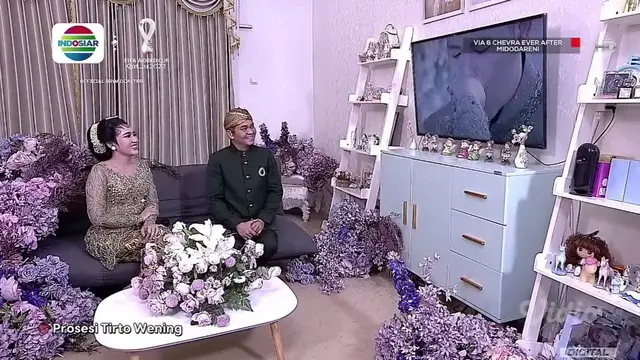Midodareni Via Vallen dan Chevra Yolandi