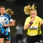 Joy Neville jadi wasit perempuan pertama di Piala Dunia Rugby Putra. (AFP)