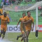 Jajang Mulyana mencetak gol kemenangan Bhayangkara FC atas PSIS Semarang di Stadion Gajayana, Malang, Sabtu (20/1/2018). Bhayangkara menang 1-0. (Liputan6.com/Rana Adwa)