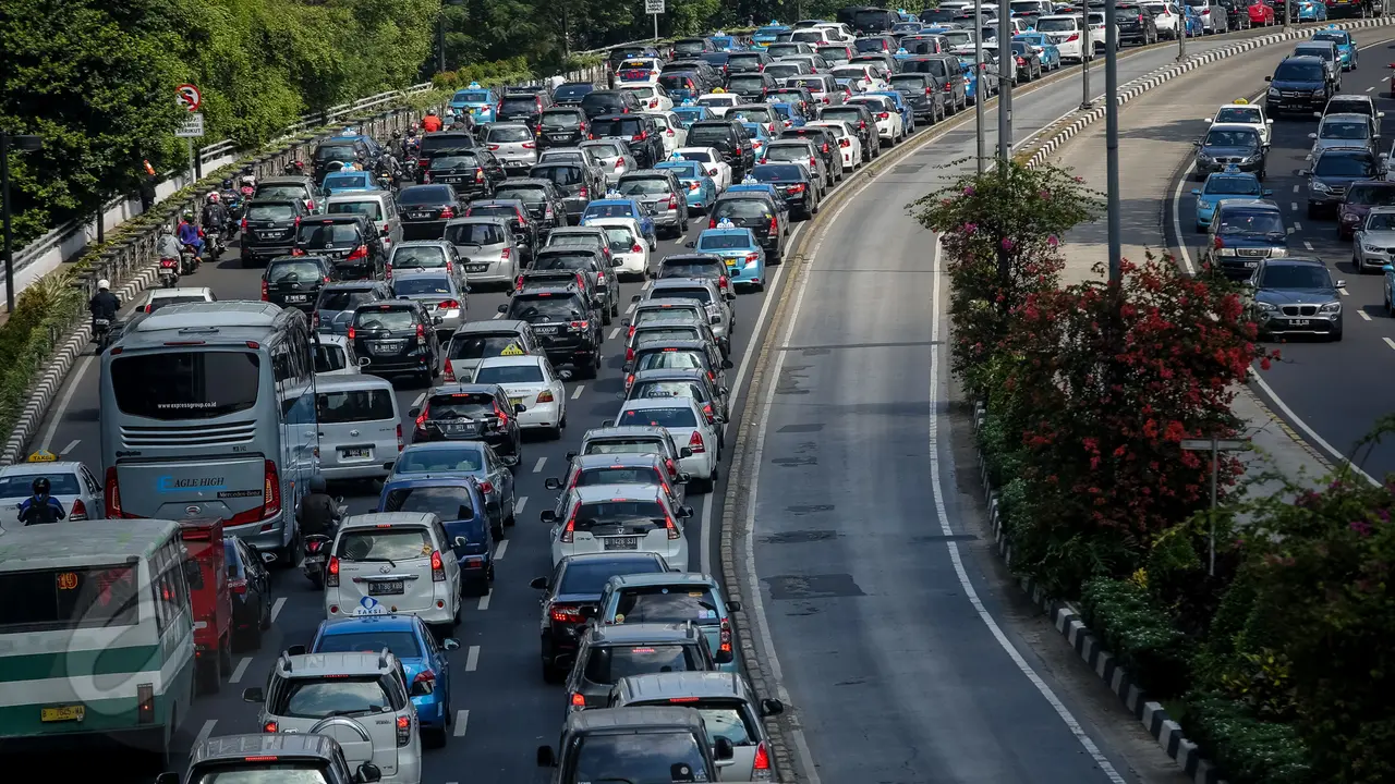 Gawat! Kecepatan Berkendara di Jakarta Hanya 5 Km/jam
