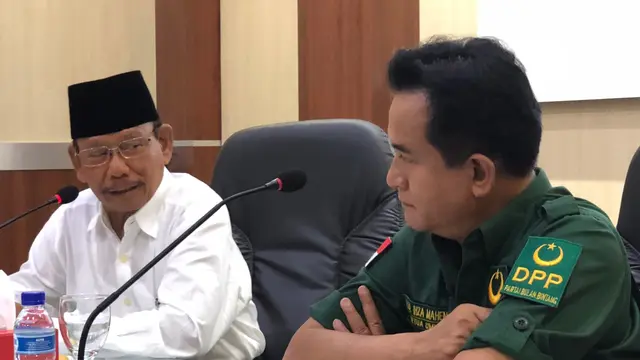 Potret Ahmad Sukina bersama Yusril Ihza Mahendra