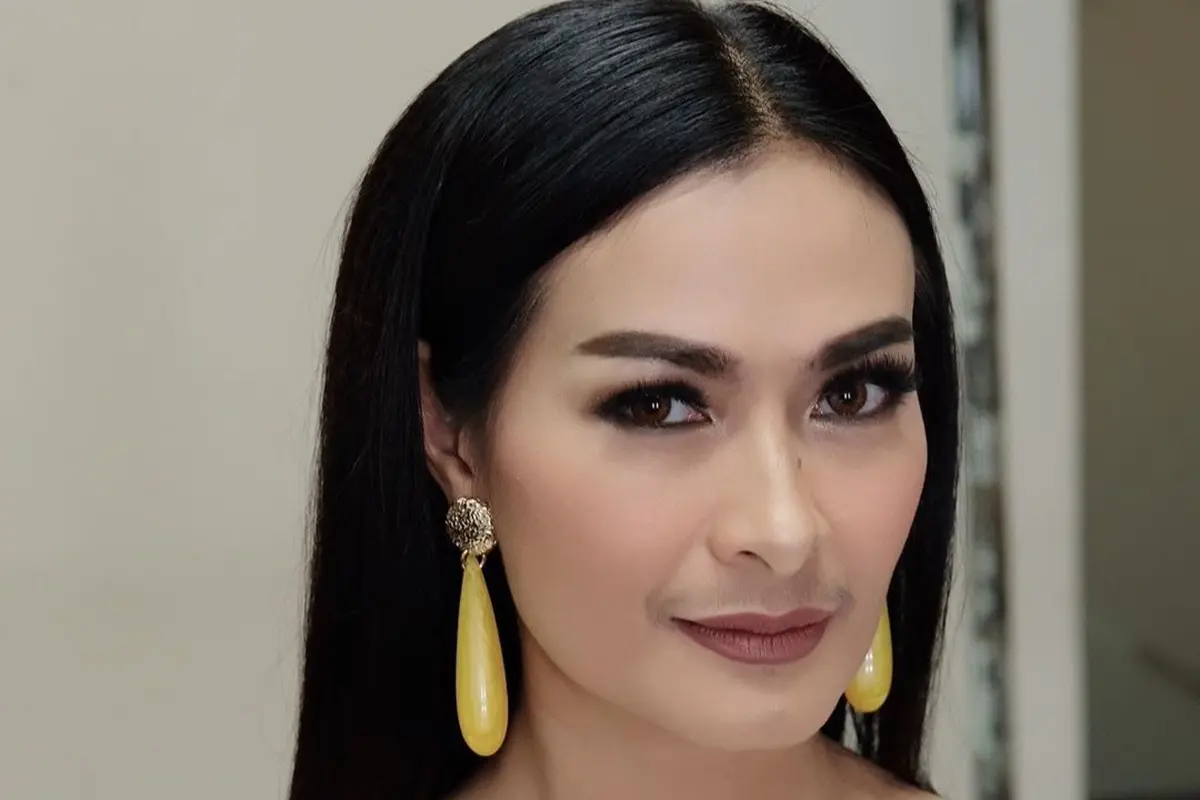 Potret Jadul Iis Dahlia, Cantik Sedari Dulu