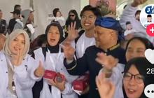Aksi Emak-emak Pendukung ASIH Joget Lagu Coblos Botakna Viral di TikTok
