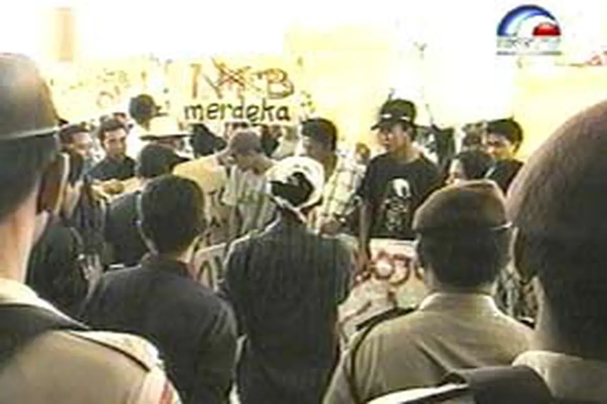 030302bDemoNTB.jpg