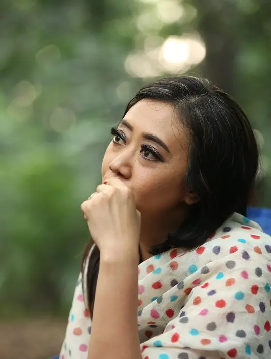 Usai menjalani operasi katarak dan transfusi darah, kondisi anak Asri Welas, Rayyan Gibran Ridharaharja (Ibran) kian membaik. Bahkan menurut manajer sekaligus adik Asri Welas, Irawan pemeran tersebut sudah mulai senyum. (Bambang E. Ros/Bintang.com)