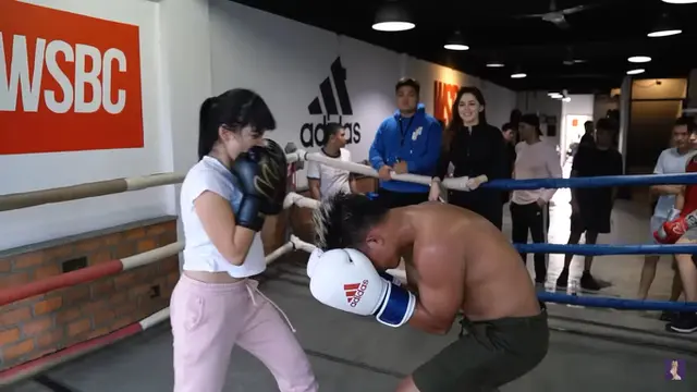Latihan Tinju Dinar Candy