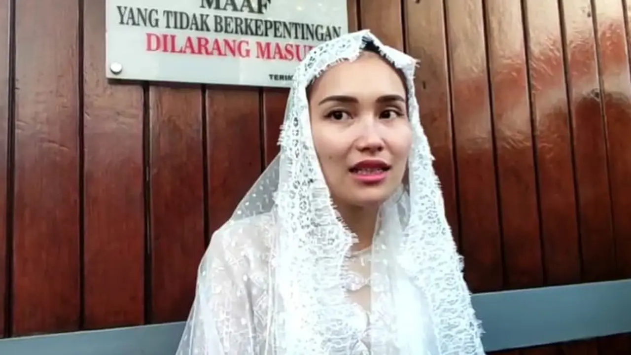 Ayu Ting Ting