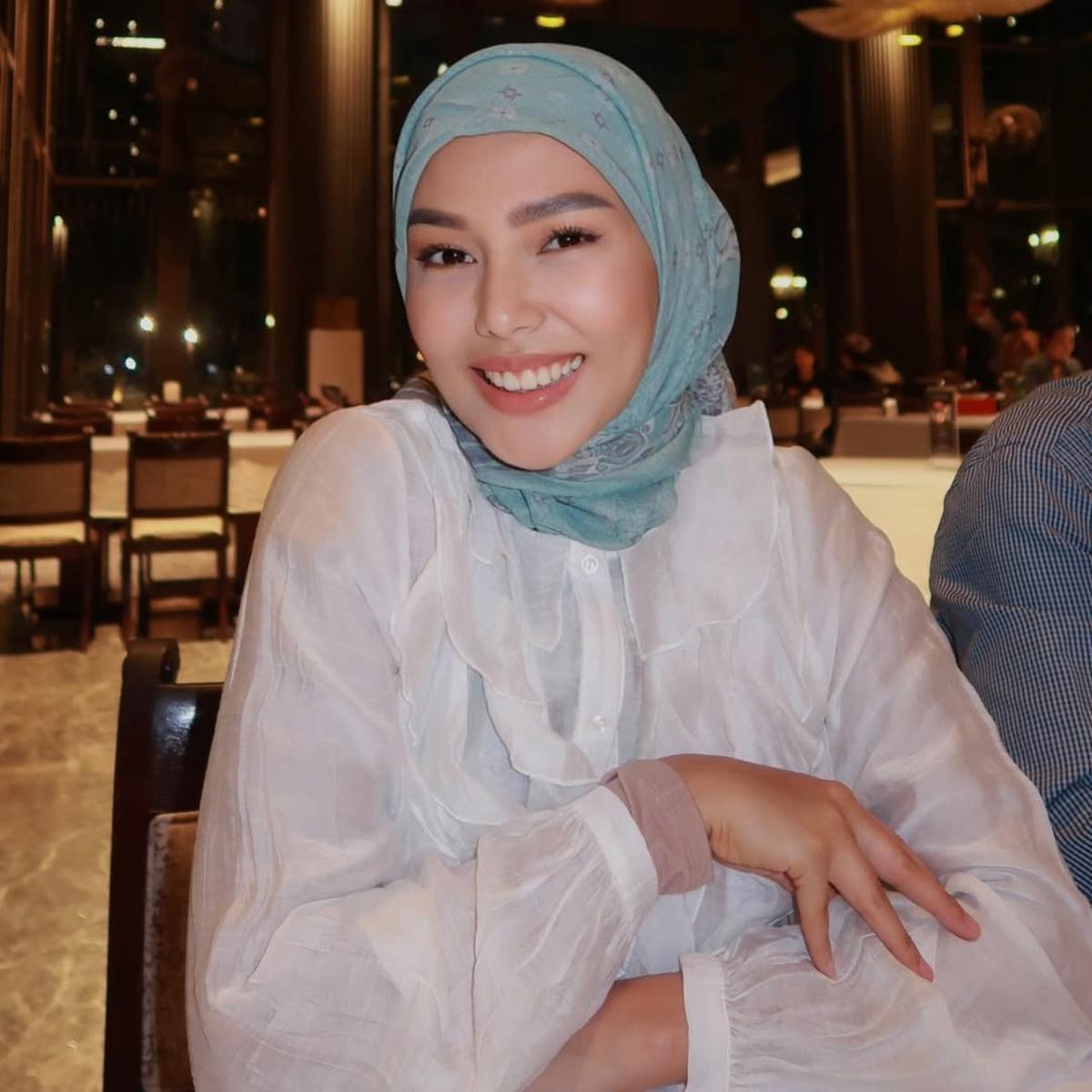 Bisa Jadi Inspirasi, Gaya Hijab Dara Arafah yang Cocok dalam Berbagai Penampilan