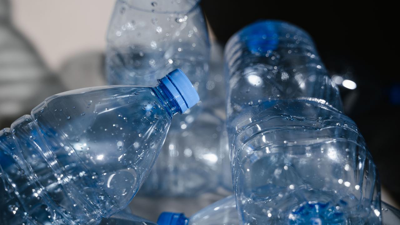 Ilustrasi Botol Bekas