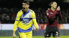 Juventus berhasil meraup poin penuh kala bertandang ke markas Salernitana dalam laga lanjutan Serie A hari Rabu (1/12/2021). Skuad asuhan Massimiliano Allegri itu sukses keluar sebagai pemenang dengan dua gol tanpa balas.