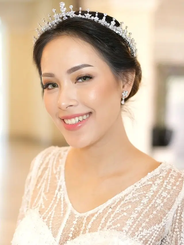 Lady Nayoan disebut makin cantik