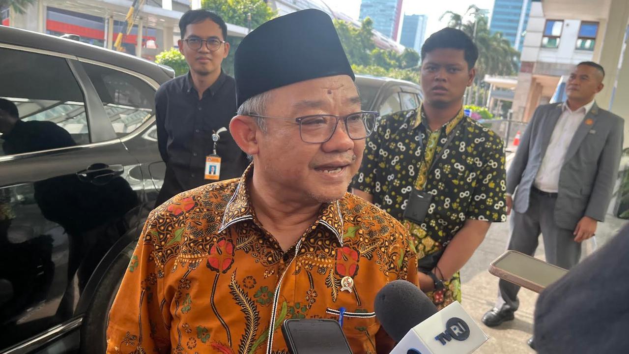 Ratusan Guru Sekolah Rakyat Mundur, Menteri Mu’ti: Bukan Karena Gaji