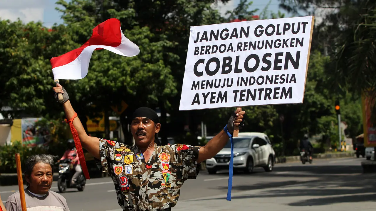 Aksi Kopral Bagyo Tolak Golput