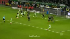Eintracht Frankfurt melanjutkan tren kemenangan away mereka usai membantai Wolfsburg dengan skor 3-1, Sabtu (20/1), dan hanya berj...