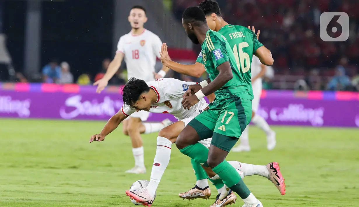 Di menit-menit awal, timnas Indonesia sudah berhasil membuat beberapa peluang mencetak gol. (Liputan6.com/Herman Zakharia)