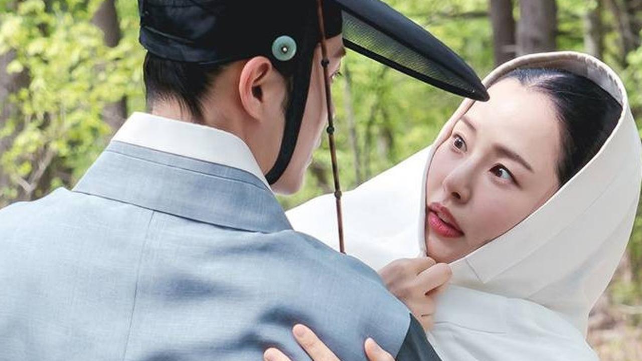 Knight Flower Raih Pujian Tinggi pada Penayangan Perdana dan Pecahkan Rekor MBC