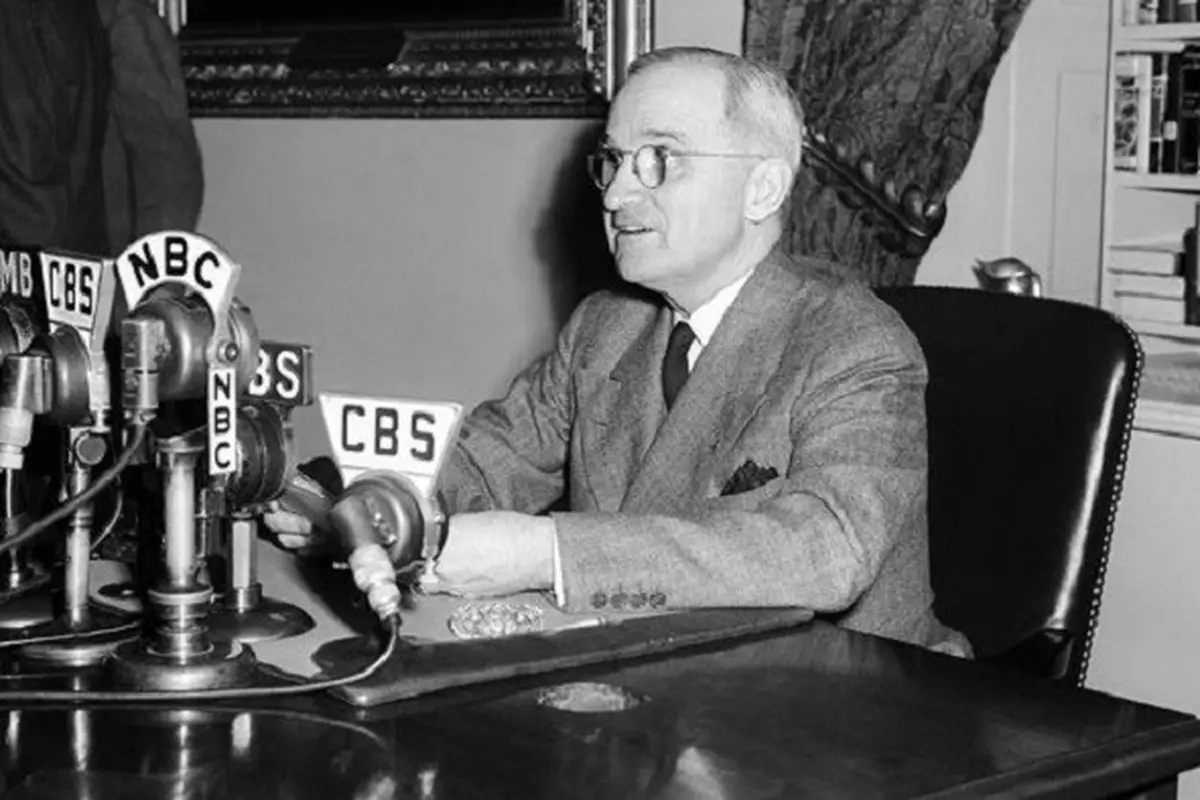 Presiden ke-33 AS Harry S. Truman mencatat pertemuannya dengan stalin pada 17 Juli 1945 (AP)
