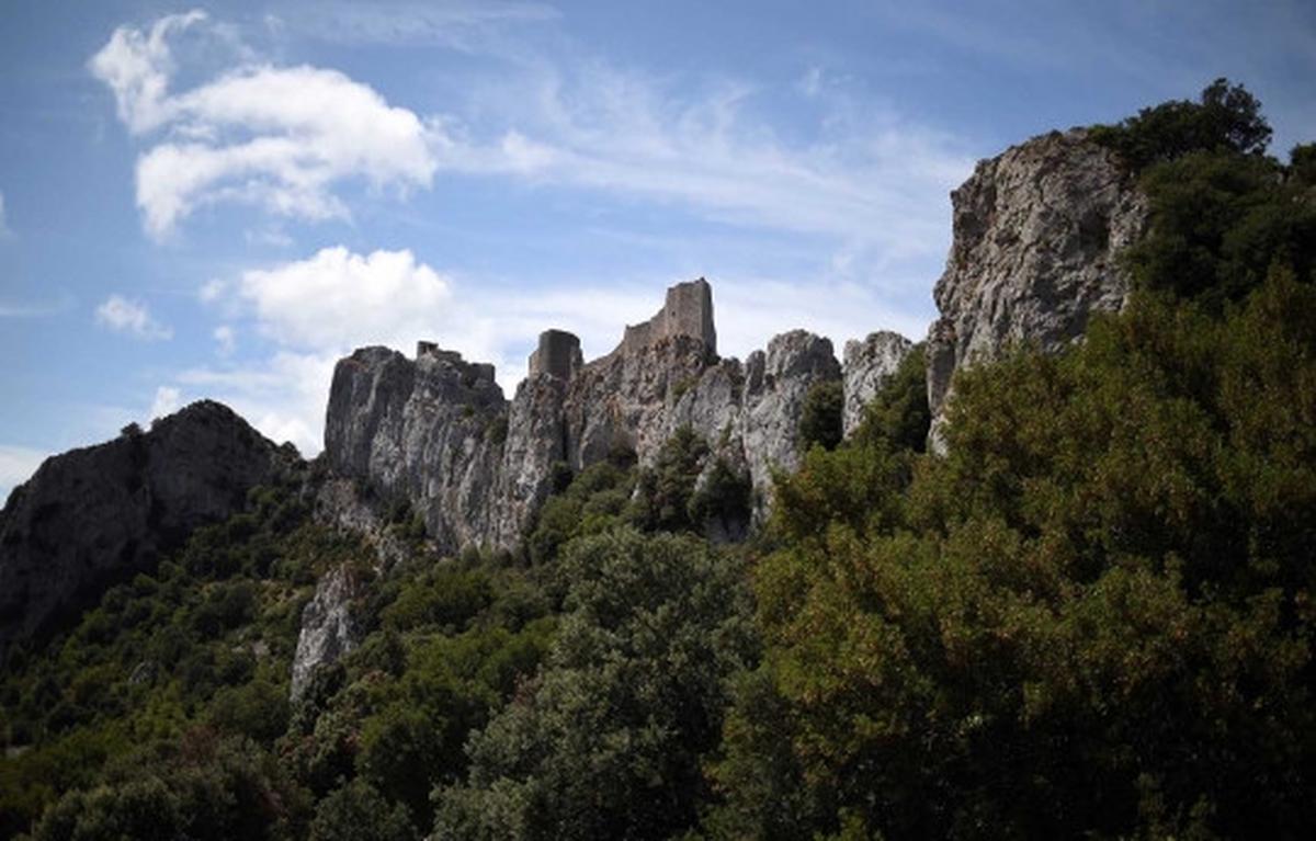 Mengunjungi Benteng Cathar, saksi bisu masa kerajaan Prancis