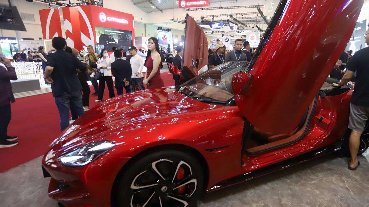 FOTO: GAIKINDO Jakarta Auto Week 2024 Jadi Ajang Dongkrak Penjualan di Tengah Lesunya Industri Otomotif