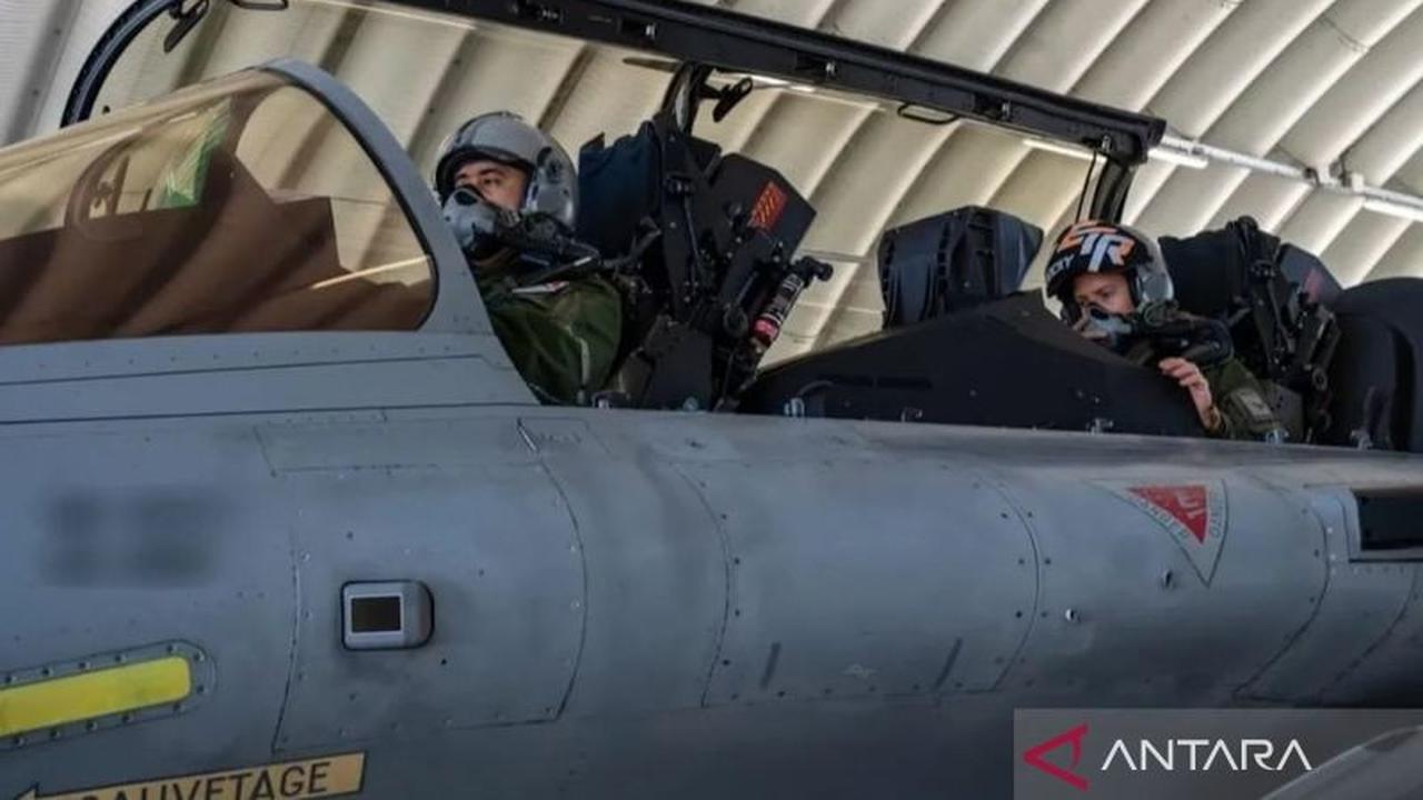 Momen Bersejarah: Empat Penerbang Rafale TNI AU Sukses Terbang Solo di Prancis