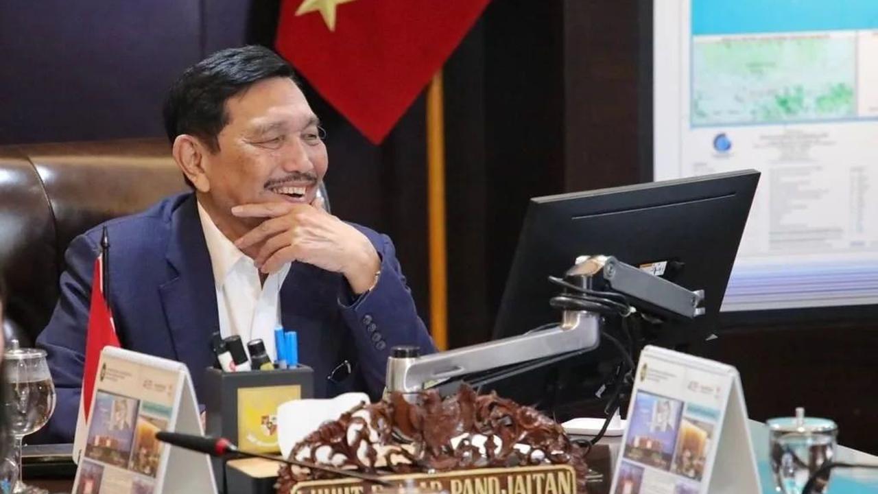 Maka dari itu, dia mendesak para pengkritik investasi di Rempang untuk turun langsung ke lapangan.