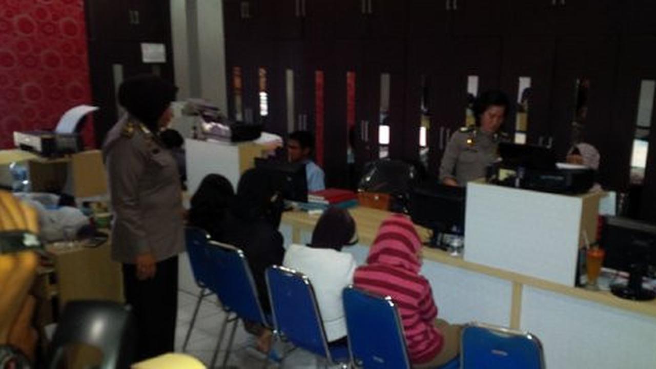 Selama di Surabaya artis AS layani 3 pria hidung belang di hotel