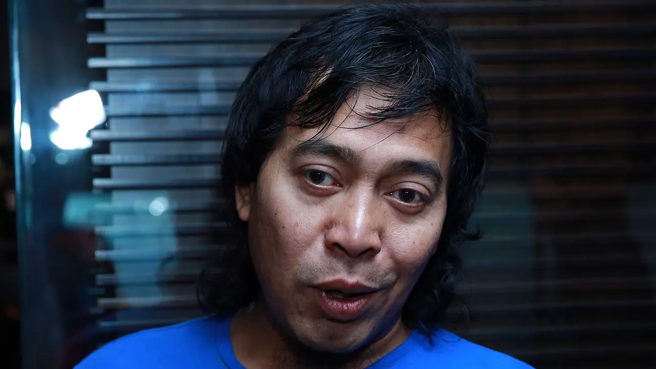 [Bintang] Komeng