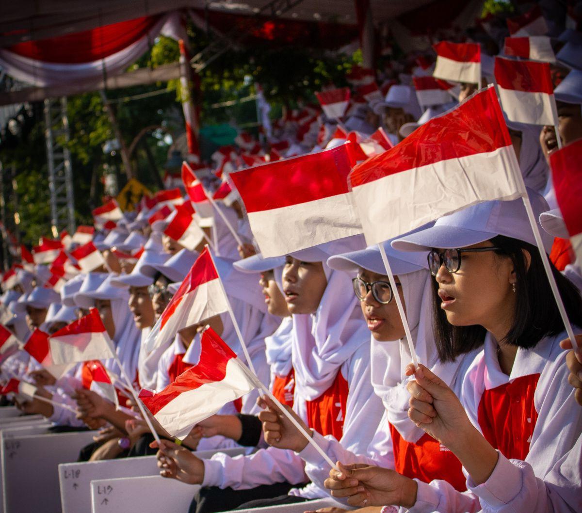 R&D World menyebut Indonesia hanya menganggarkan 0,24 persen terhadap PDB pada 2022 atau USD 8,2 miliar.<br>