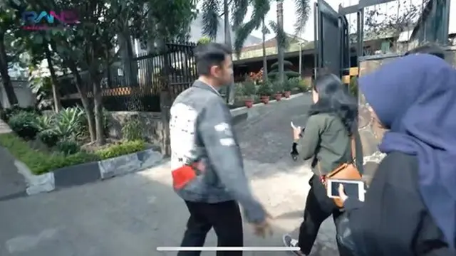 Rumah Nenek Raffi Ahmad