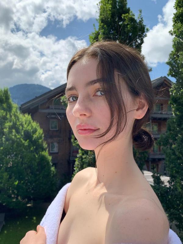 Potret terbaru Meadow putri Paul Walker yang beranjak dewasa. (Sumber: Instagram/@meadowwalker)