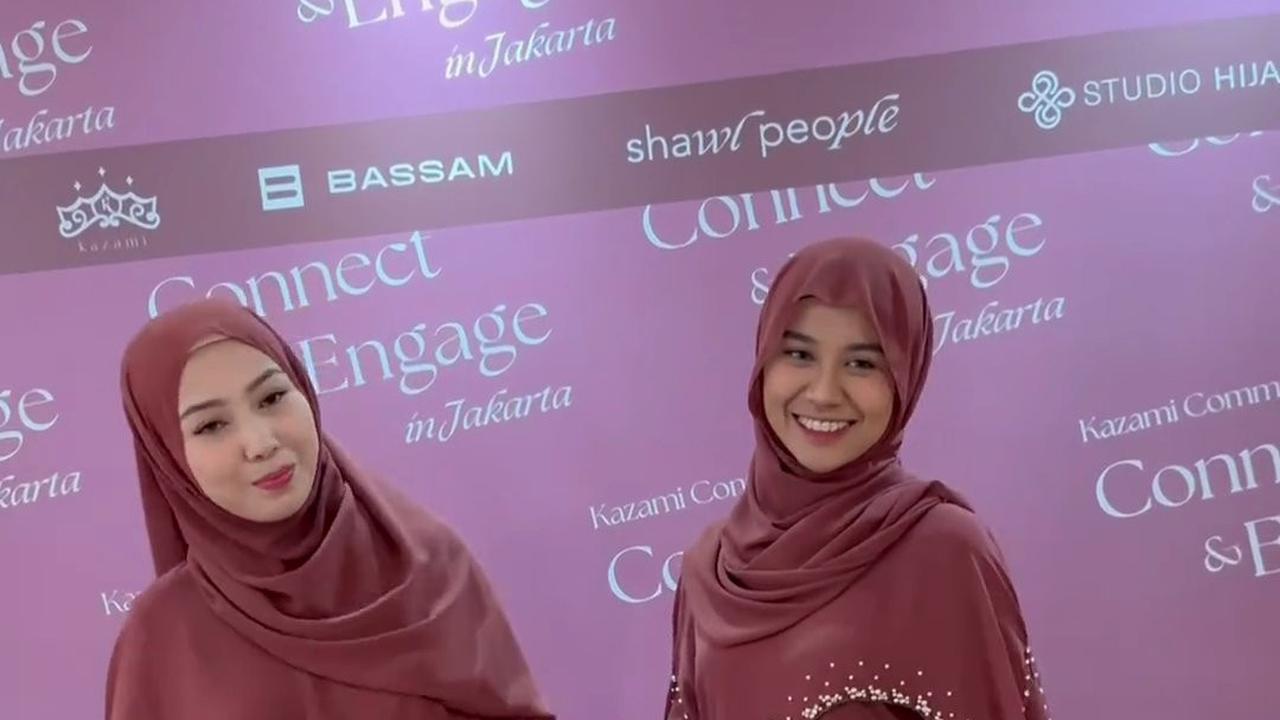 7 Potret Mayang Lucyana Tampil Pakai Gamis dan Berhijab, Kini Banjir Pujian