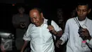 Tersangka kasus dugaan korupsi e-KTP, Sugiharto meninggalkan Gedung KPK usai menjalani pemeriksaan, Jakarta, Selasa (8/3/2016). Sugiharto telah menjadi tersangka sejak 22 April 2014 namun hingga kini belum ditahan. (Liputan6.com/Helmi Afandi)