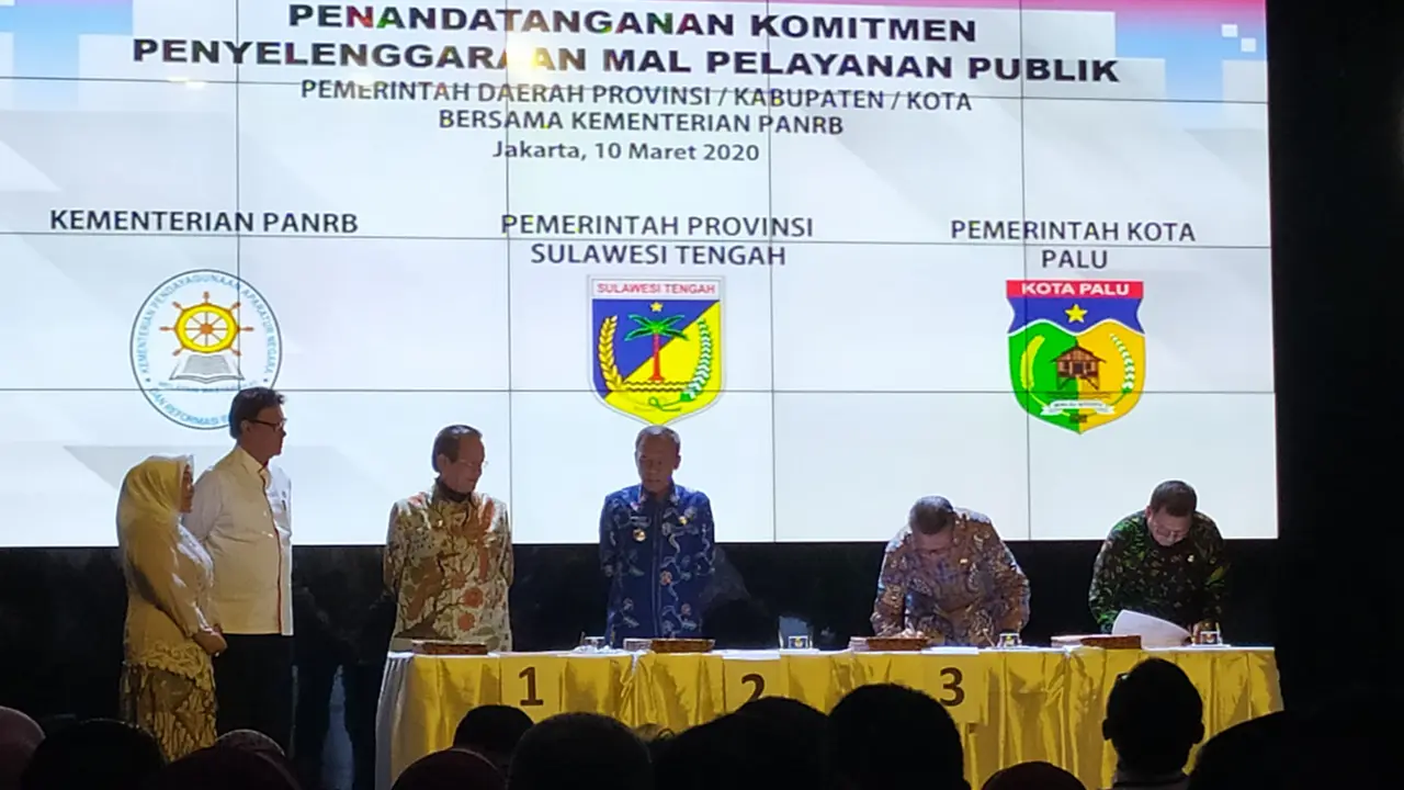 Kementerian PANRB mengadakan Penandatanganan Komitmen Pembangunan Mal Pelayanan Publik. Acara ini dihadiri Menteri PANRB dan 48 kepala daerah.