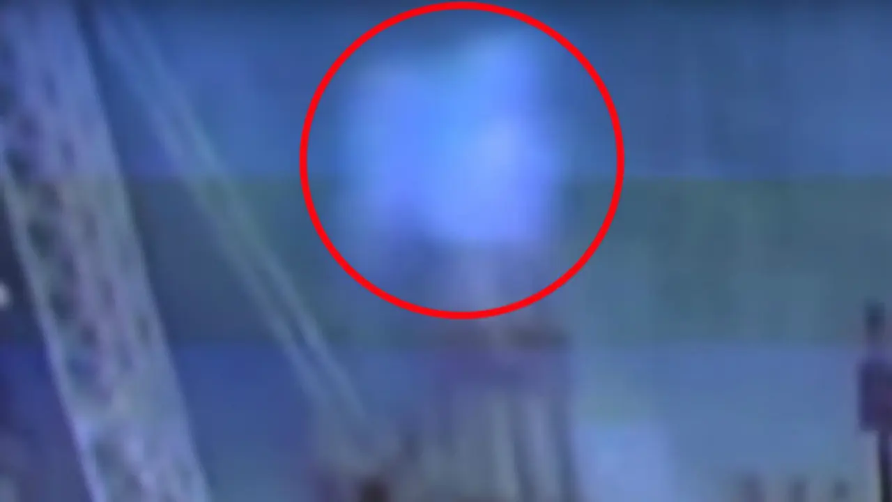 Penampakan Hantu di Atas Reruntuhan Gedung WTC New York