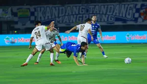 Susah Payah Tumbangkan PSM, Persib Bandung Sempat Menyulitkan Diri Sendiri
