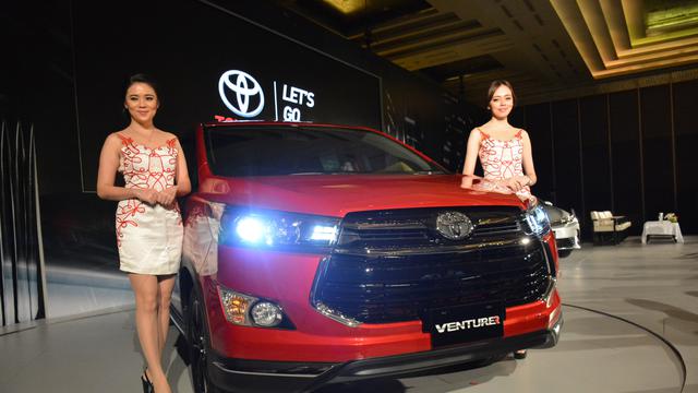 Beda Tipis Harga Toyota Venturer dan Fortuner, Pilih Mana 