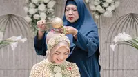 Tangis Bahagia Citra Kirana Saat Siraman Jelang Pernikahannya dengan Rezky Aditya
