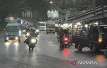 BMKG: Waspada Hujan Petir dan Cuaca Ekstrem di Sebagian Indonesia pada Minggu