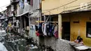 Pemerintah Provinsi Daerah Khusus Jakarta terus melakukan berbagai upaya untuk meningkatkan kepemilikan APAR di masyarakat, seperti memberikan sosialisasi dan pendistribusian APAR ke wilayah padat penduduk. (Liputan6.com/Herman Zakharia)