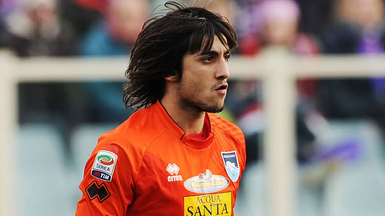 mattia-perin-131210a.jpg