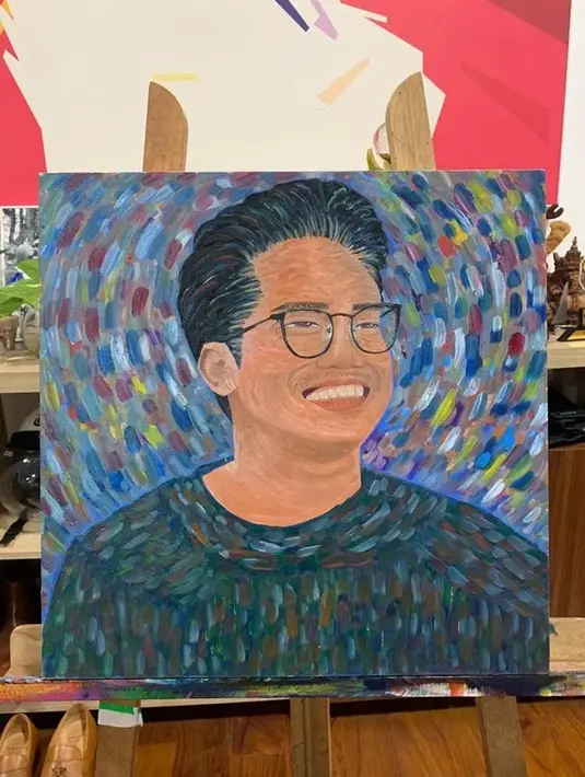 Dalam keterangan unggahannya, Atalia Praratya juga menyebut bahwa proses pembuatan lukisan itu menghabiskan waktu selama 12 jam. "Tanda cinta teteh Zara untuk Aa tercinta. Oil on canvas 50x50, 12 jam," tulis Atalia Praratya, Kamis (16/6/2022). "Love Youuuu teteh @camelliazr, your Brother will proud of you," tulis Atalia lebih lanjut. (Instagram/ataliapr)