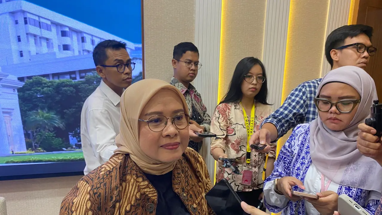 Pelaksana Tugas Direktur Perlindungan WNI Kemlu RI, Heni Hamidah pada Kamis (16/4/2026) menyebut bahwa ada 45 WNI dievakuasi pada tahap ketiga ini. (Dok. Kemlu RI)