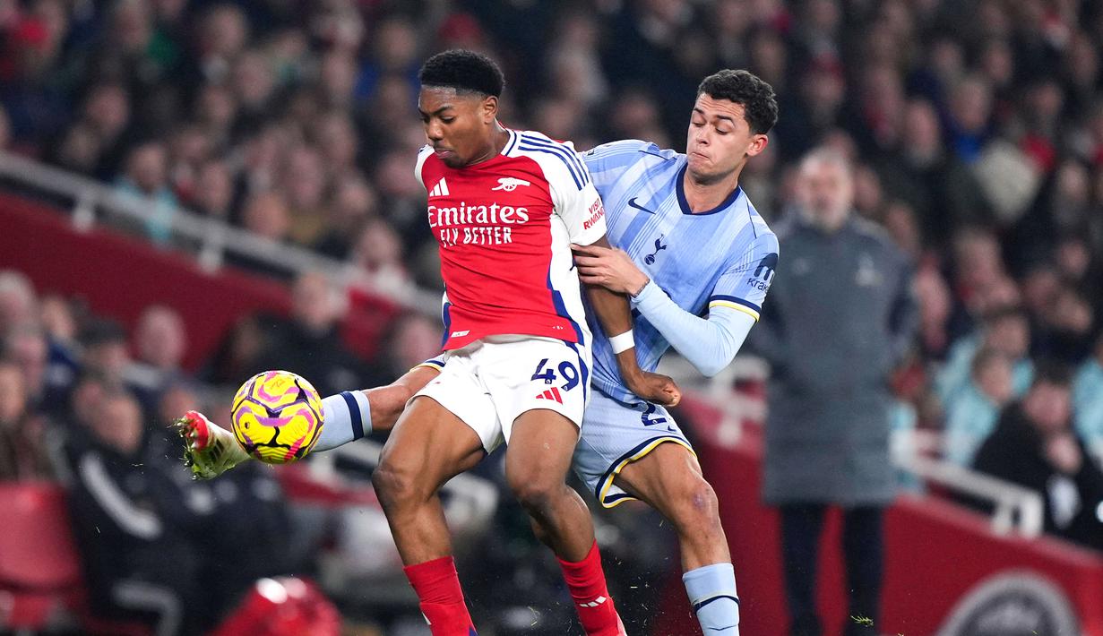 Ini merupakan kemenangan North London Derby ketiga beruntun Arsenal atas Spurs. (Bradley Collyer/PA via AP)