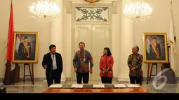 (Kiri-kanan) Lin Che Wei (JOTRC/JEFORAH), Basuki Tjahaja (Wagub DKI), Ibu Dwijanti Tjahjaningsih (Deputi Menteri Negara BUMN), Wahyu Suparyono (PPI), Jakarta, Selasa (19/8/2014) (Liputan6.com/Andrian M Tunay) 