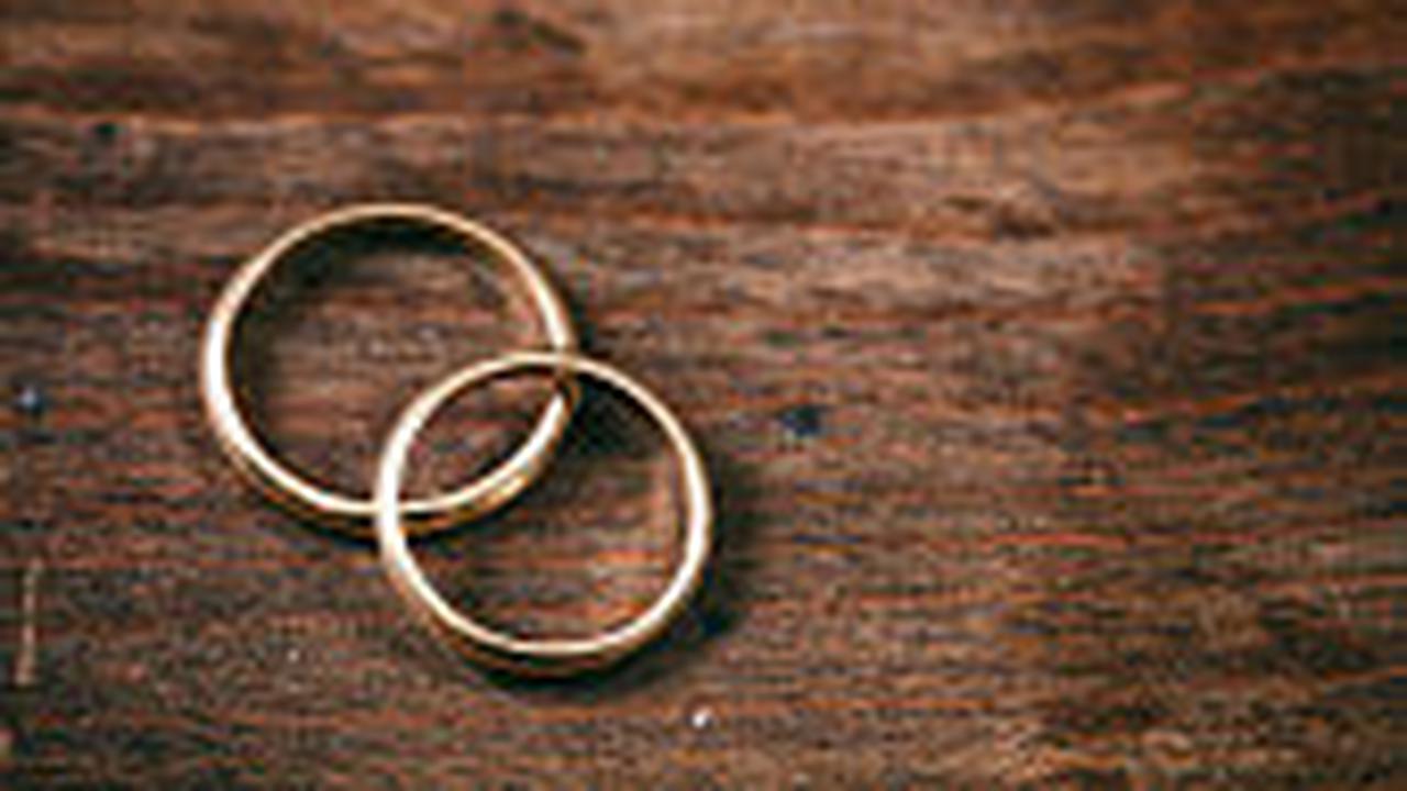 ilustrasi cincin pernikahan.